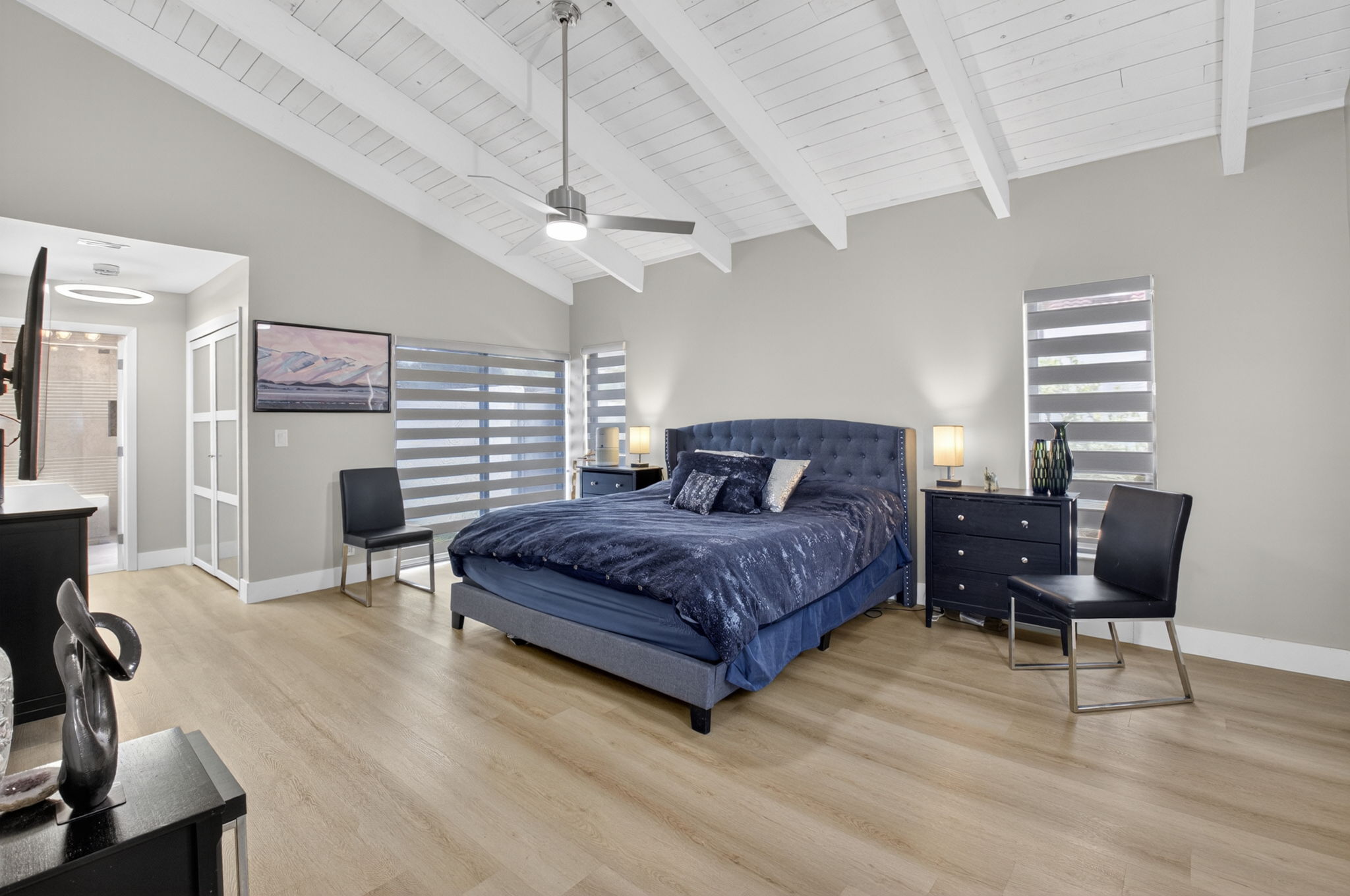  Photo 43
