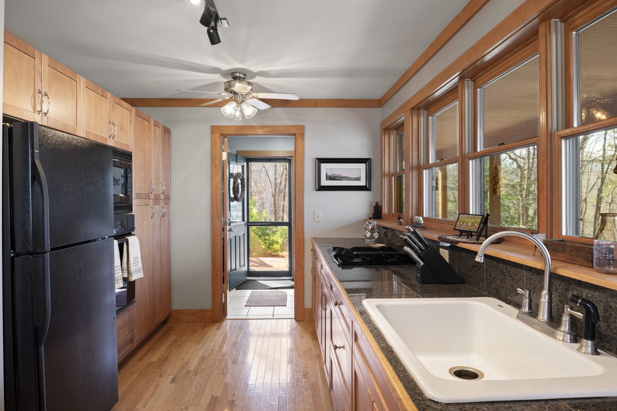 738 Heck Creek Rd, Marshall, NC 28753, USA Photo 14