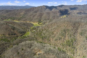 738 Heck Creek Rd, Marshall, NC 28753, USA Photo 57