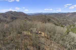 738 Heck Creek Rd, Marshall, NC 28753, USA Photo 3