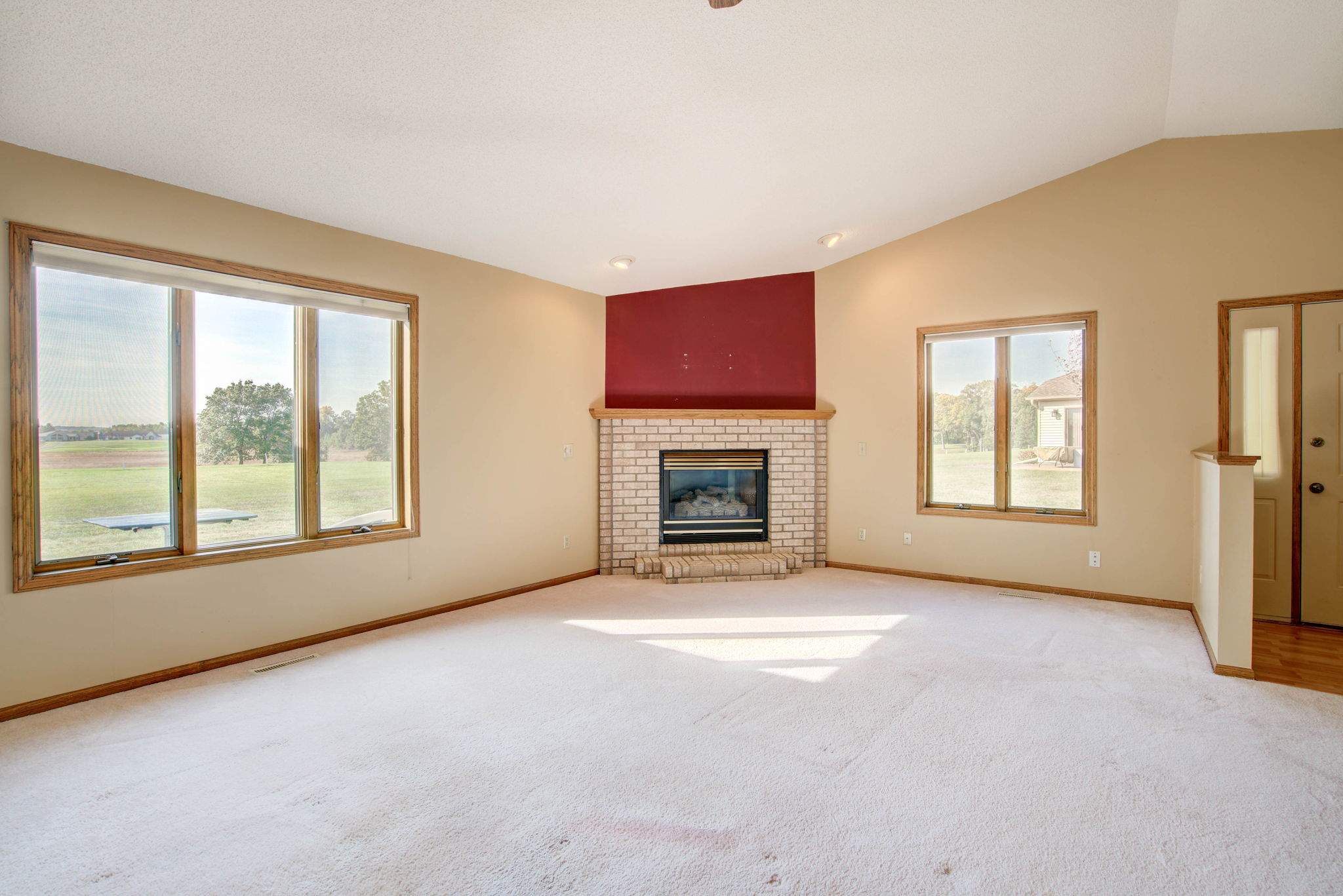 4 Living Room