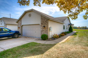 1 Front Exterior