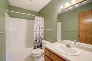 18 Bathroom