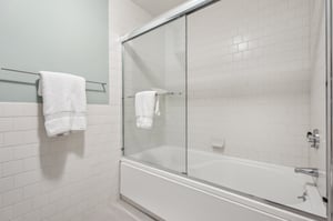 S Los Angeles St 508-1605-017.jpg