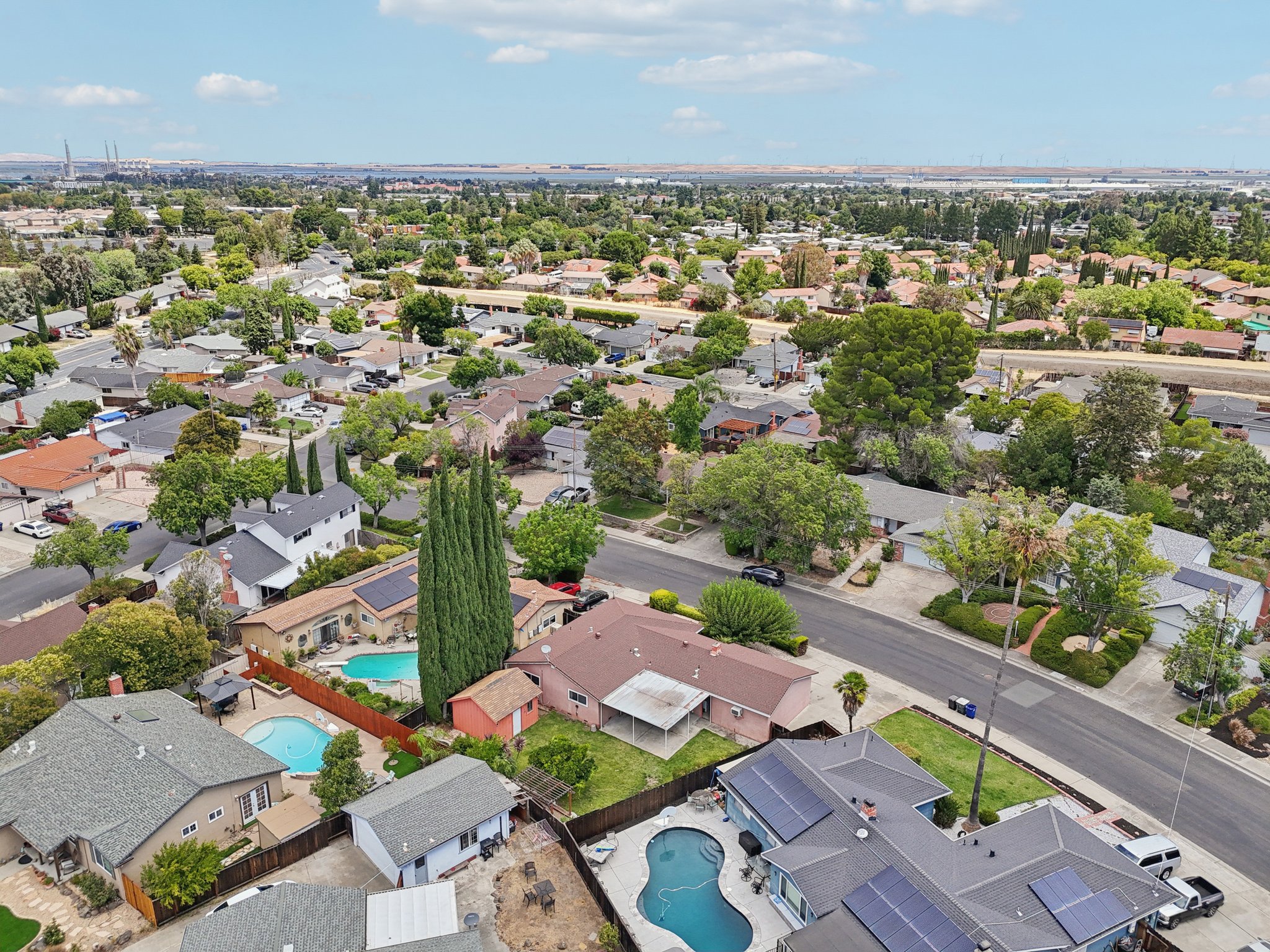 Santa Ana Dr-S2307-036.jpg