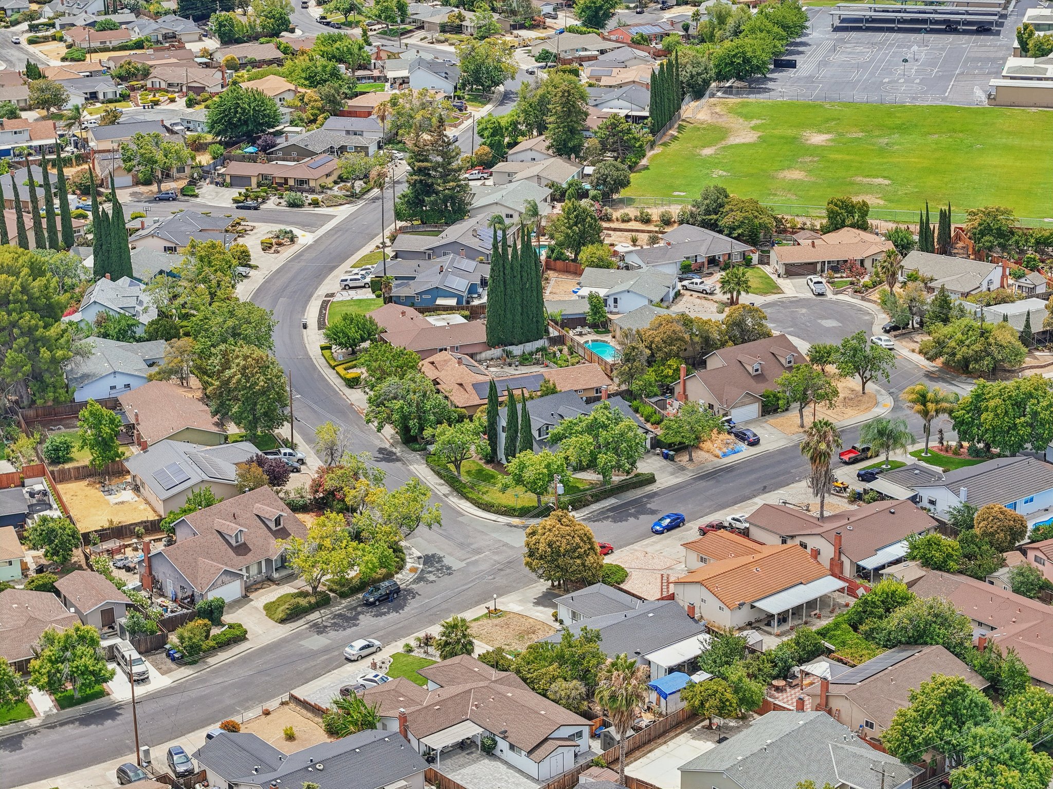 Santa Ana Dr-S2307-042.jpg