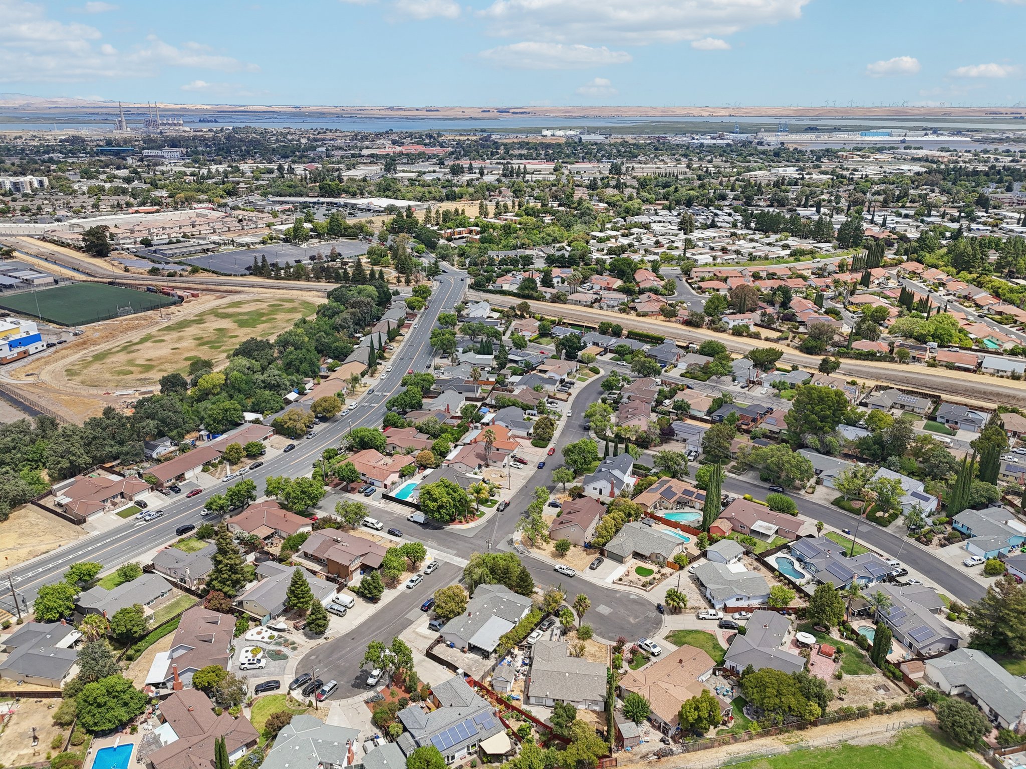 Santa Ana Dr-S2307-044.jpg