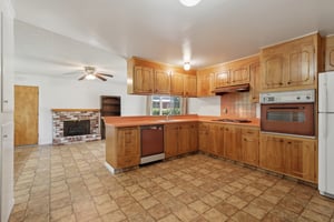 Santa Ana Dr-S2307-009.jpg
