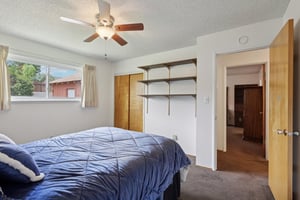 Santa Ana Dr-S2307-018.jpg