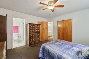 Santa Ana Dr-S2307-021.jpg