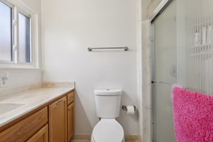 Santa Ana Dr-S2307-023.jpg
