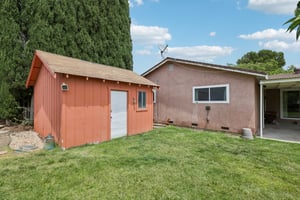 Santa Ana Dr-S2307-028.jpg