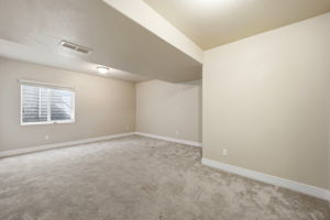 252A0523