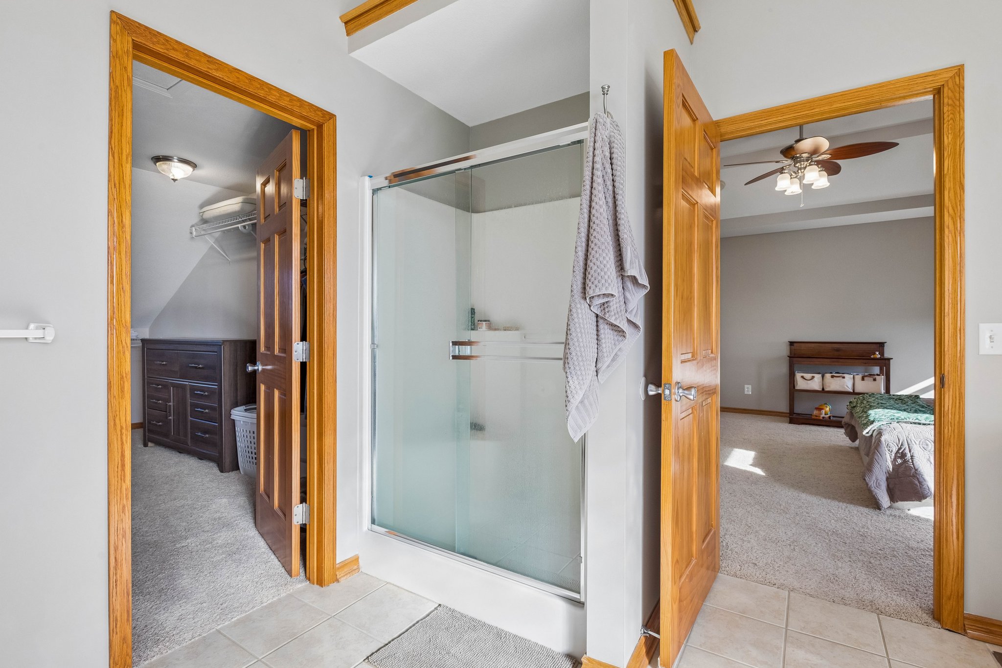 8283 - 7385 Karen Rd_024.jpg