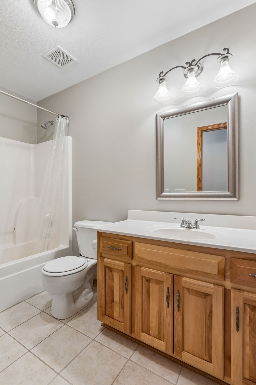 8283 - 7385 Karen Rd_030.jpg