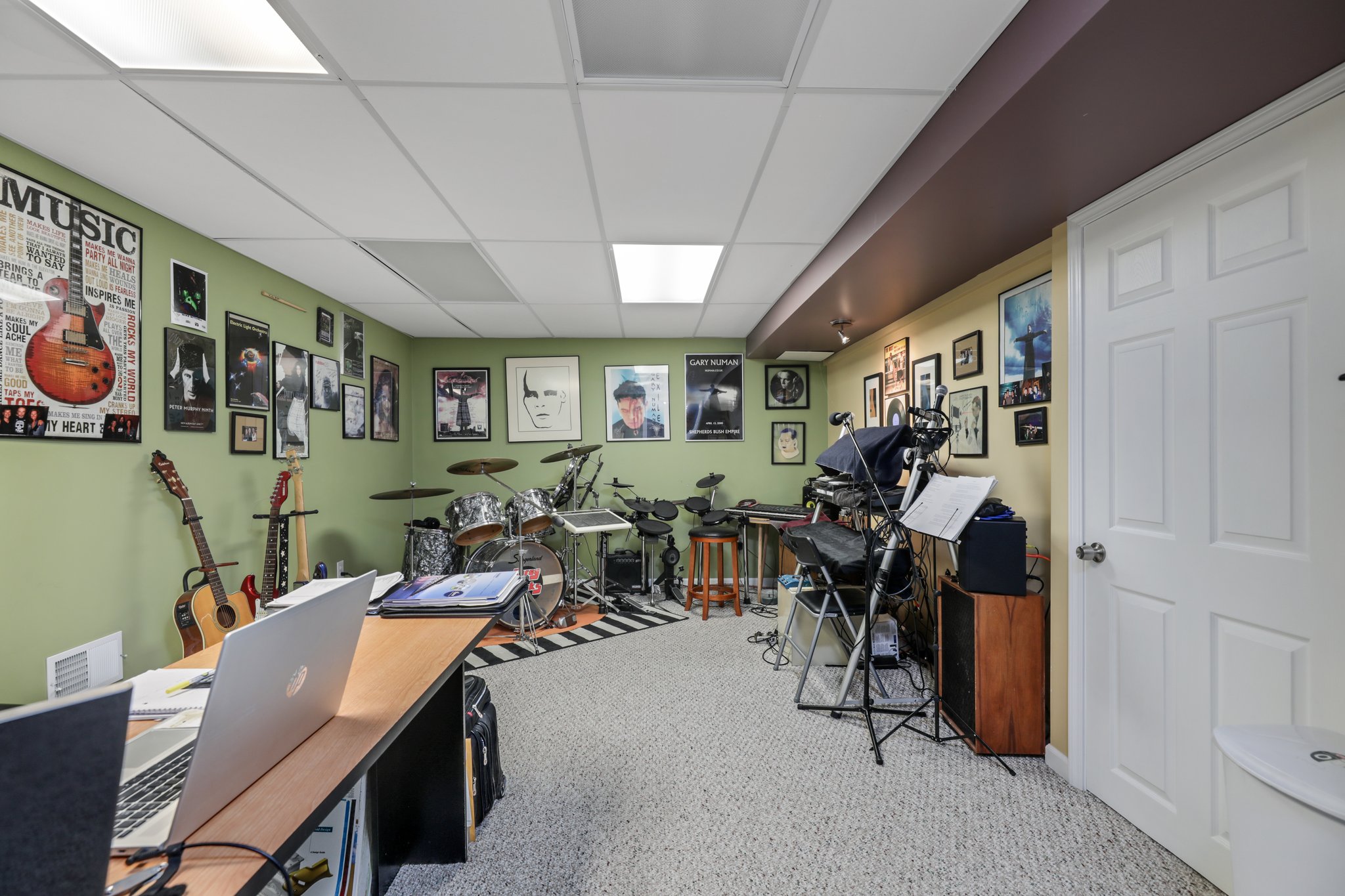 Basement bonus room