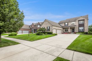 739 Bay Pointe Dr, Oxford, MI 48371, USA Photo 48