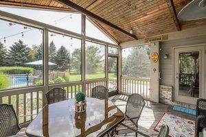 739 Bay Pointe Dr, Oxford, MI 48371, USA Photo 18
