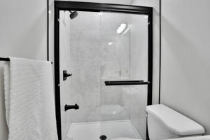 Photo 34