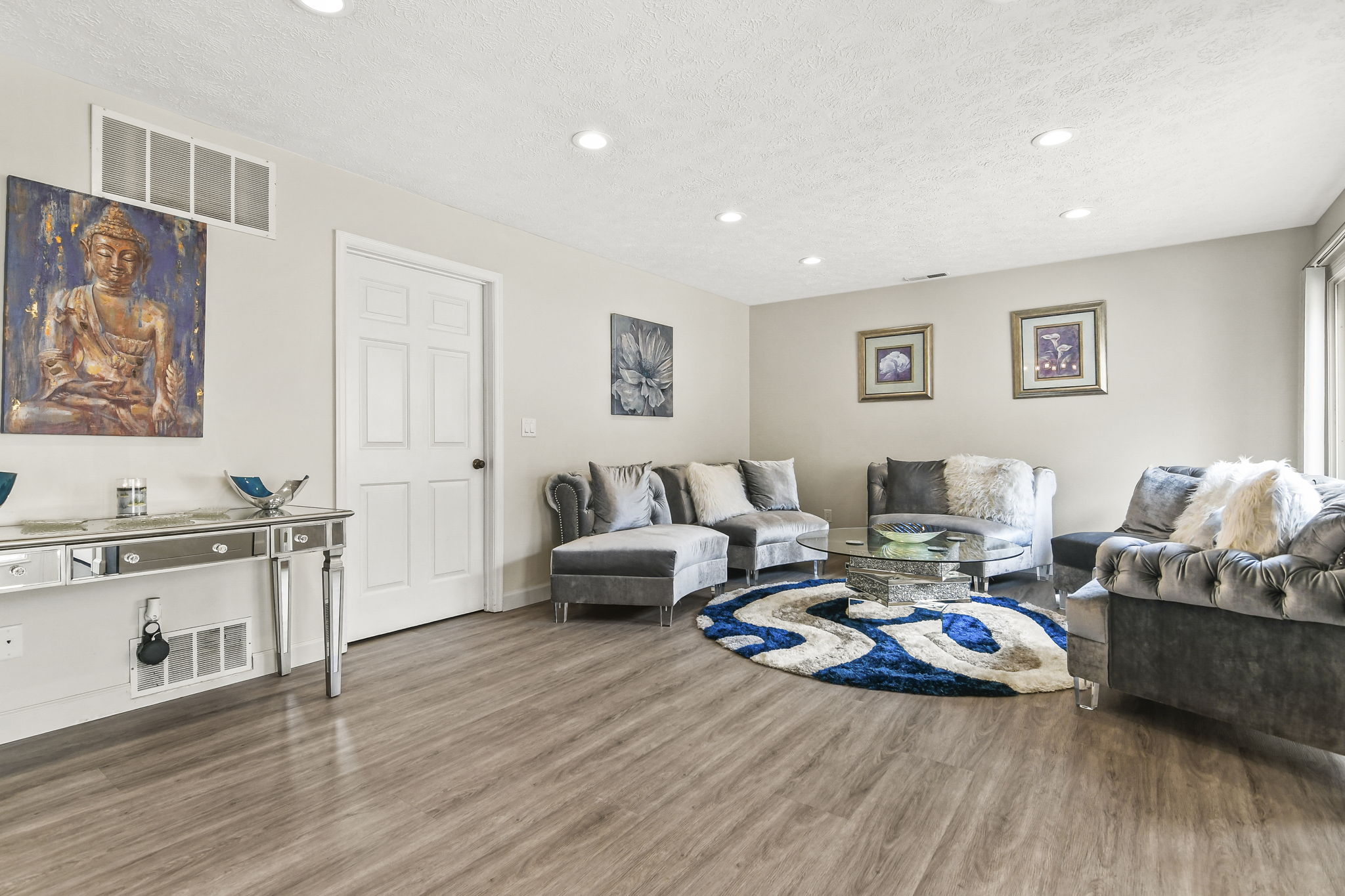 74 Country Pl, Springfield, IL 62703 Design Eyes Photography