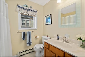 74 Eastern Ave, Gloucester, MA 01930, US Photo 24