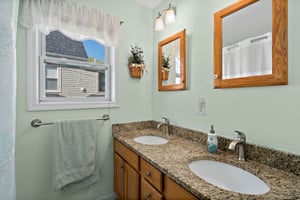 74 Eastern Ave, Gloucester, MA 01930, US Photo 28