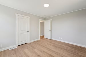 Linda Vista St-S2709-040.jpg