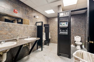 74 Merrimack St, Lowell, MA 01852, USA Photo 37