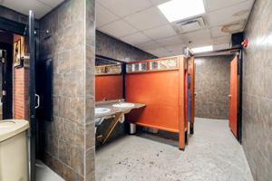 74 Merrimack St, Lowell, MA 01852, USA Photo 38