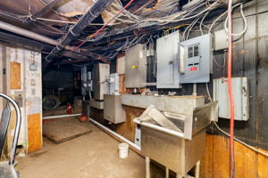 74 Merrimack St, Lowell, MA 01852, USA Photo 43