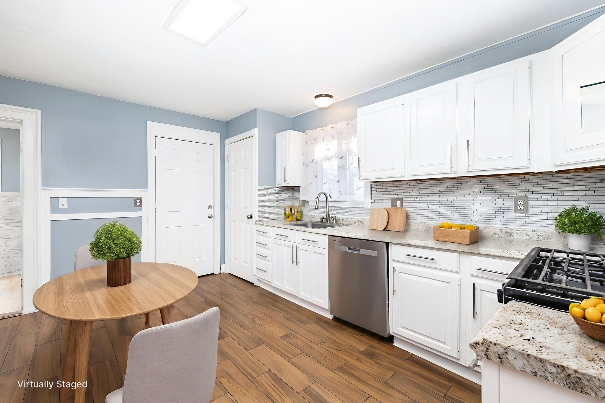 1T5A2523-Edit virtually staged.jpeg