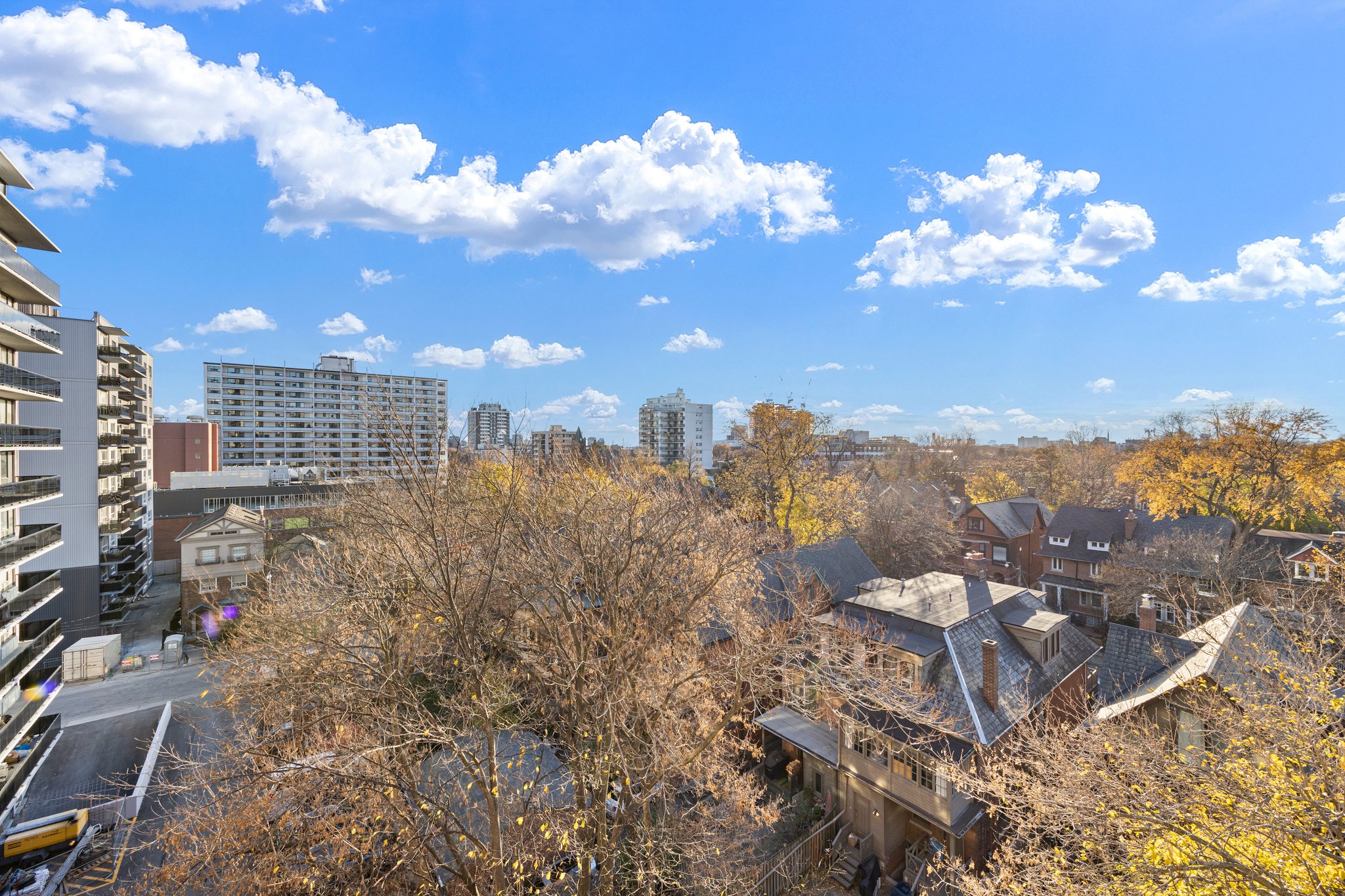 Toronto property showcase — delivered property photograph 24