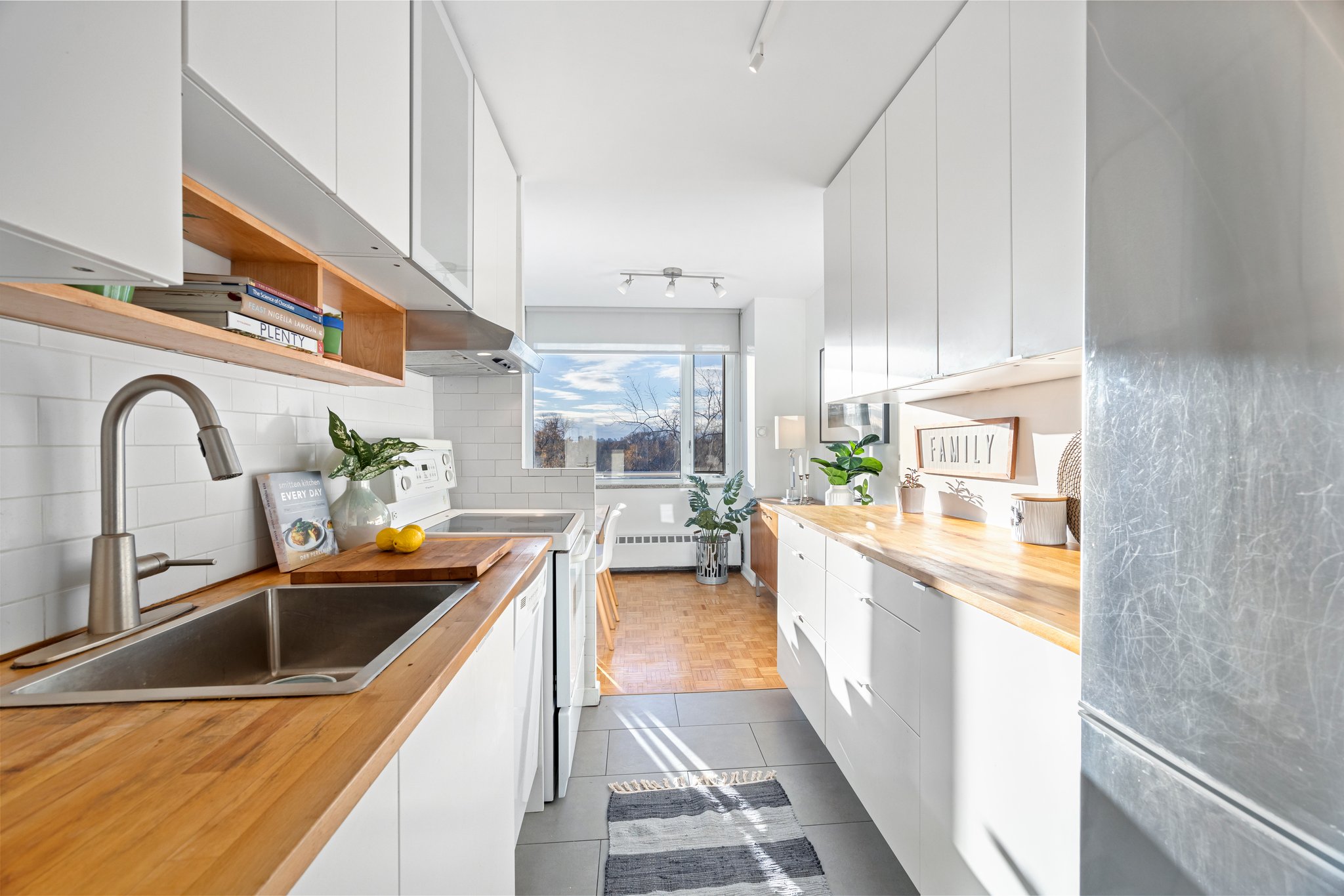 Toronto property showcase — delivered property photograph 10