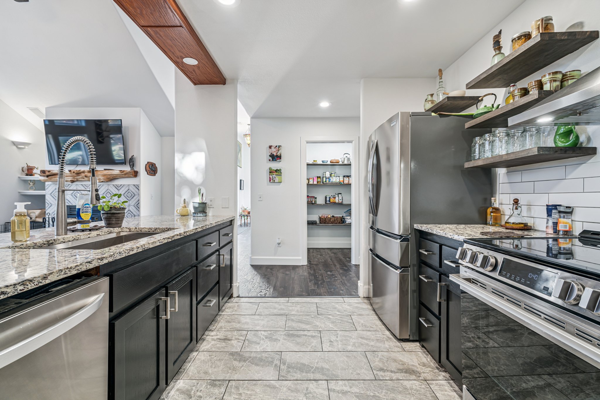 74 Vista Ln_016.jpg