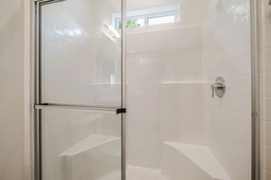  Photo 36