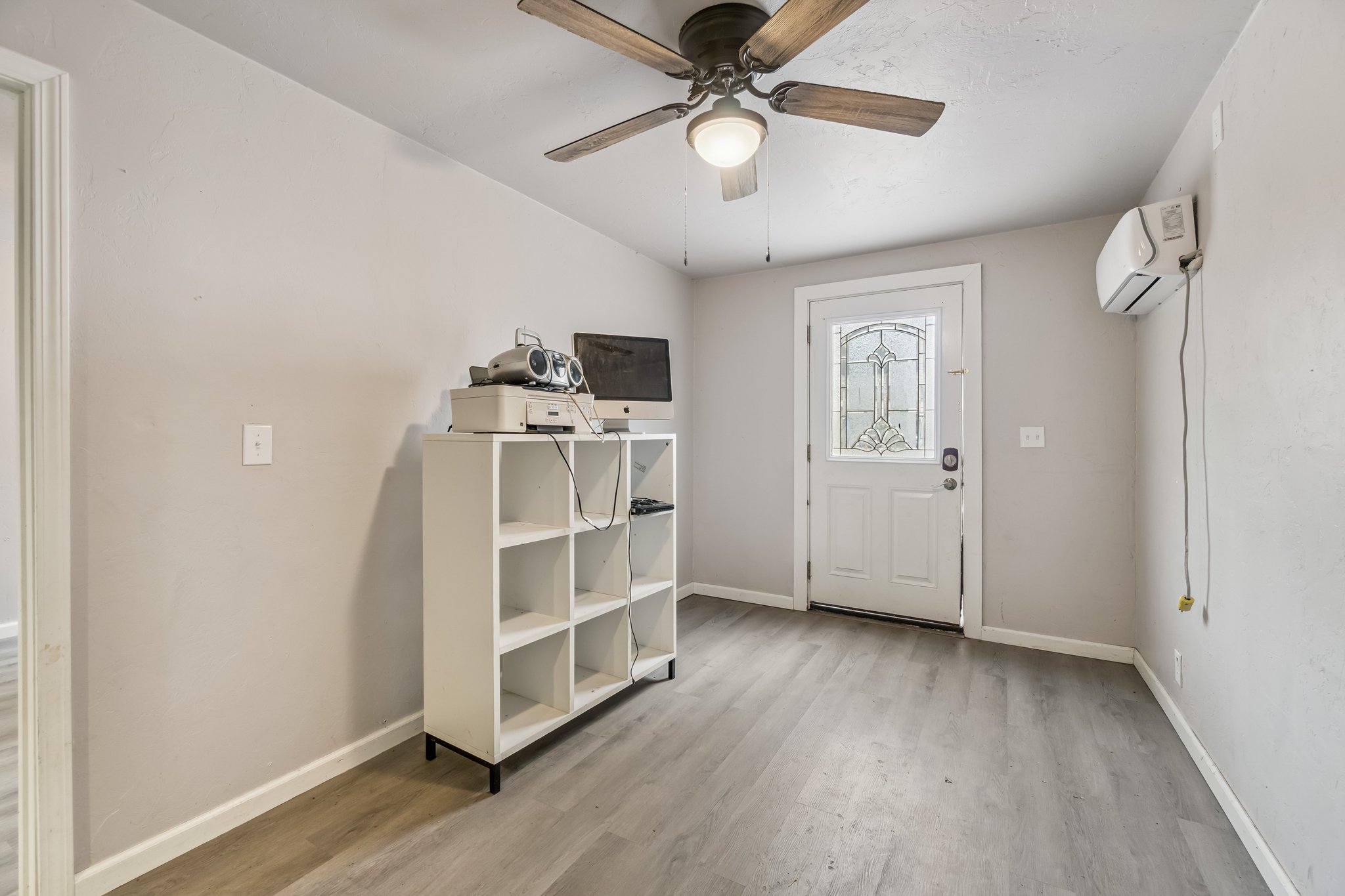 740 Deans Row Ave_013.jpg