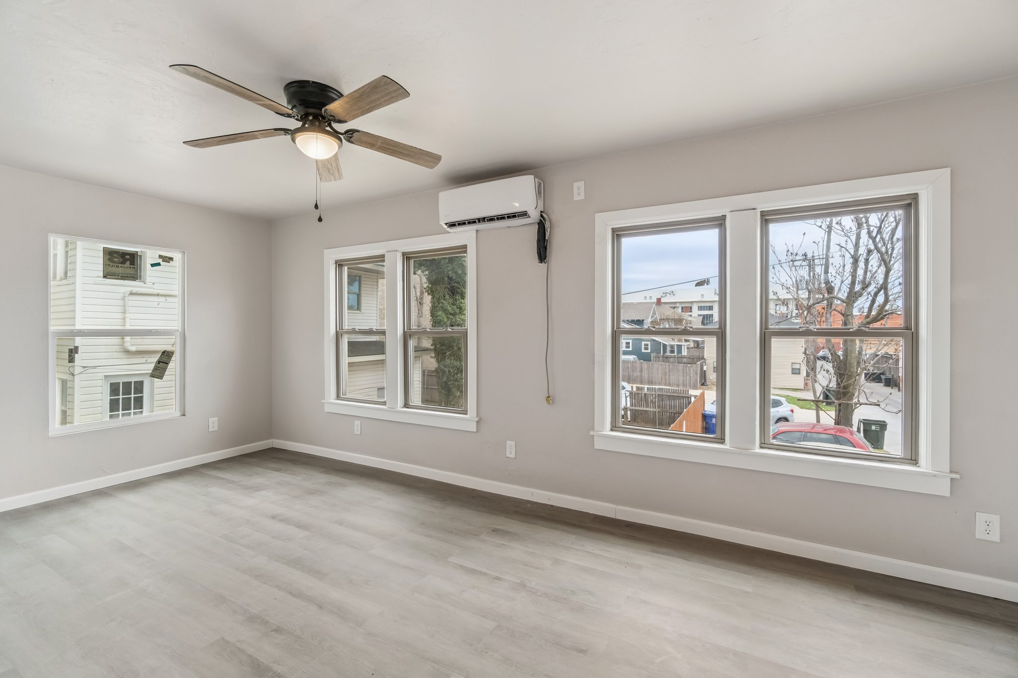 740 Deans Row Ave_041.jpg