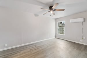 740 Deans Row Ave_029.jpg