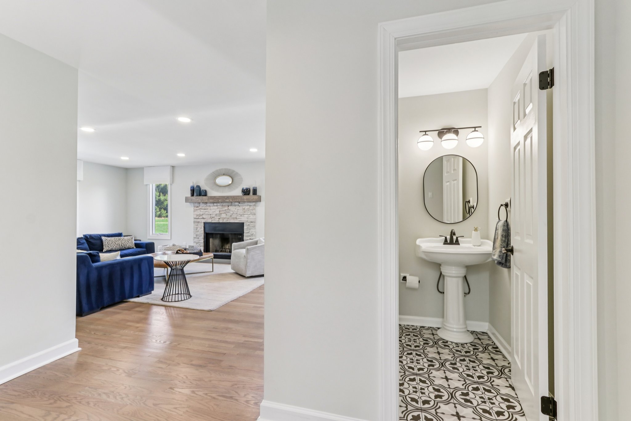 Signal Hill Rd-S1604-029.jpg