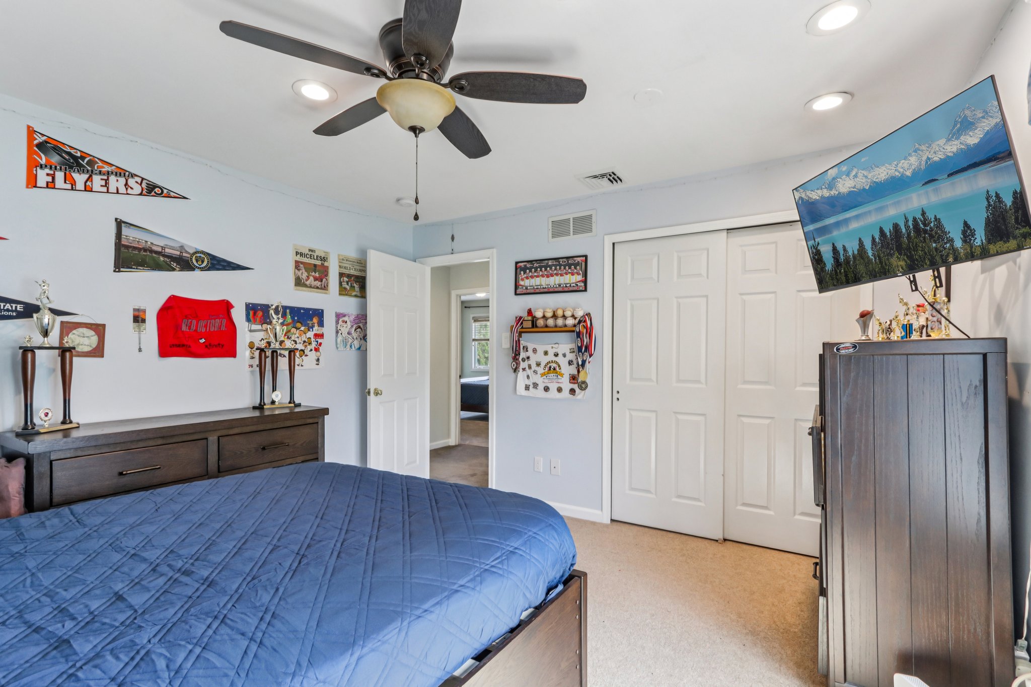 Signal Hill Rd-S1604-050.jpg