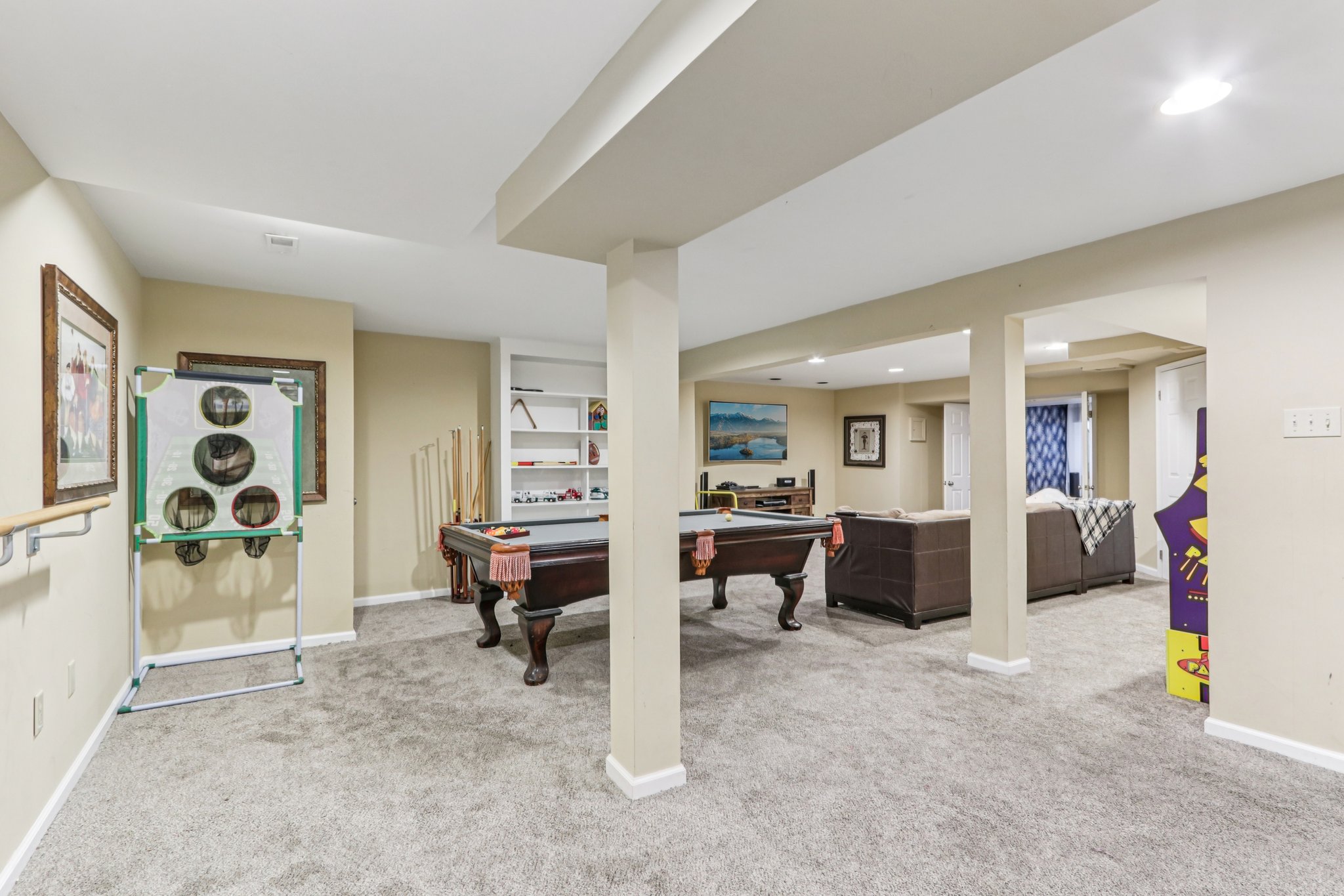 Signal Hill Rd-S1604-051.jpg