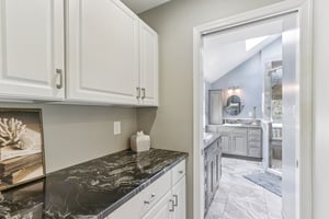 Signal Hill Rd-S1604-037.jpg