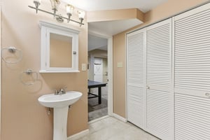 Signal Hill Rd-S1604-054.jpg