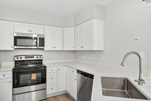 Kitchen 1 of 3