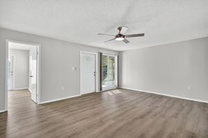 Living Room 4 of 4