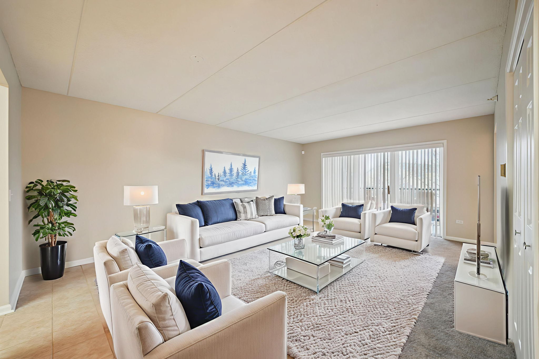 001a virtually staged