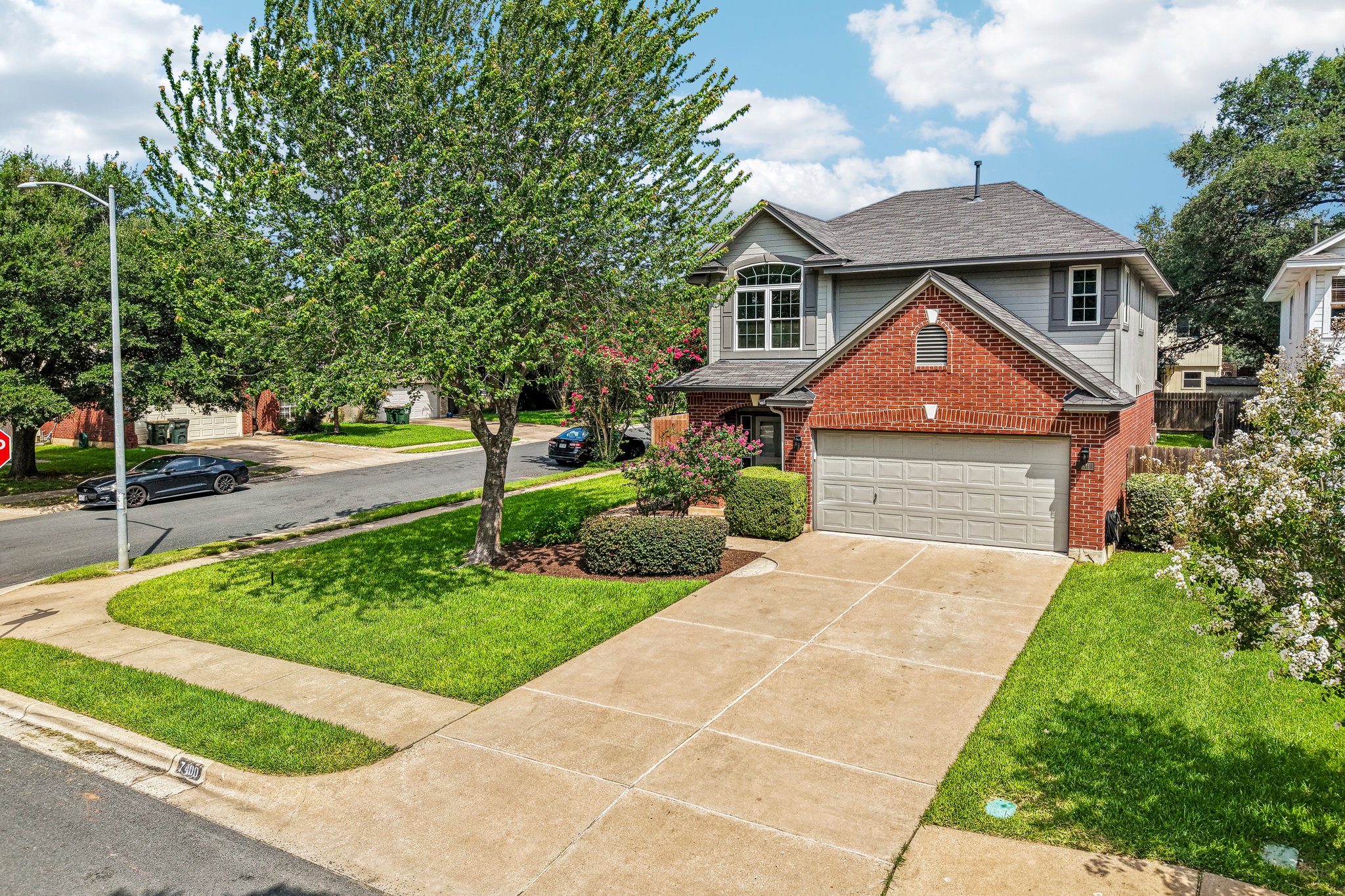 Peabody Dr-S2506-056.jpg