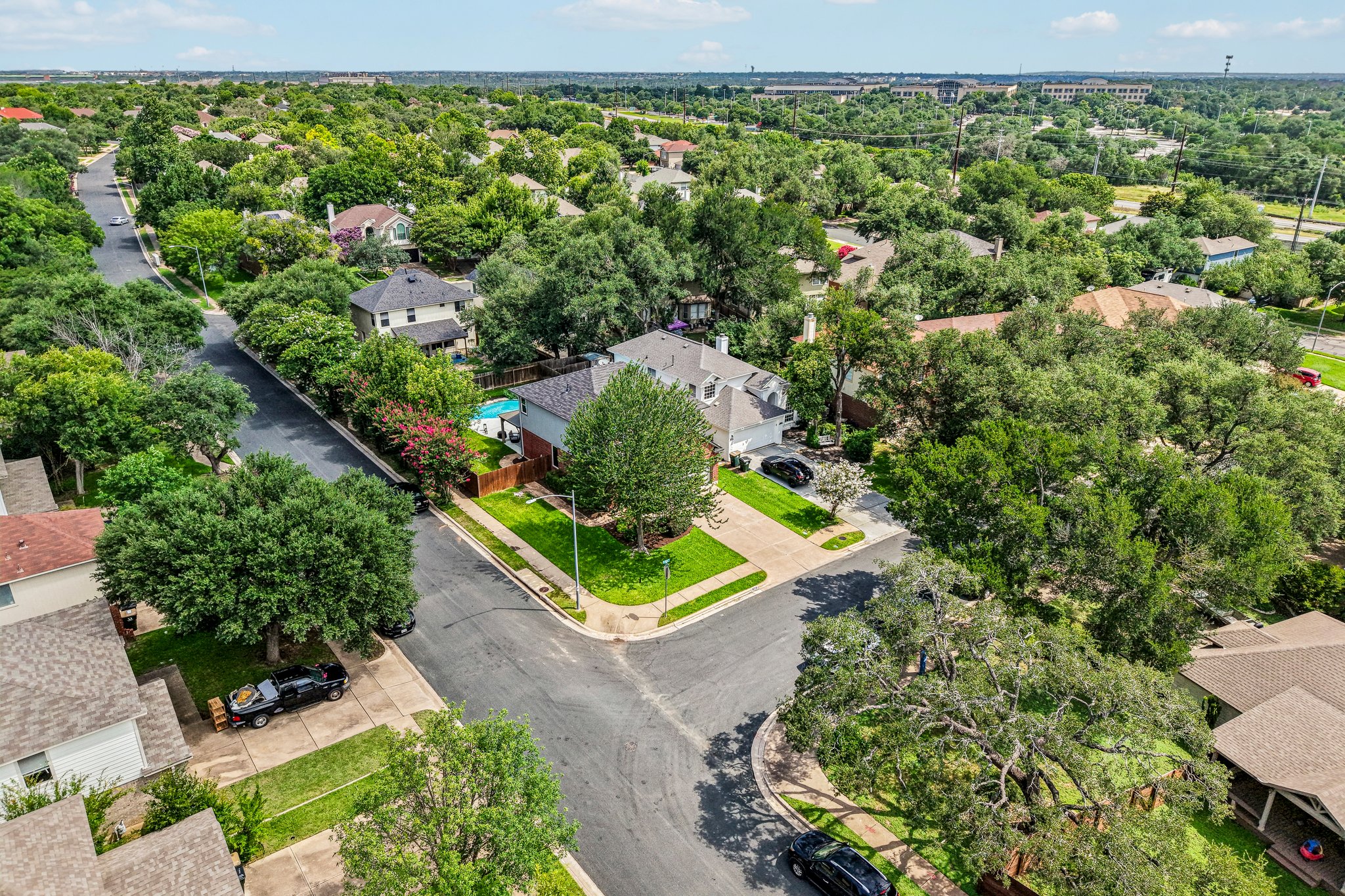 Peabody Dr-S2506-059.jpg