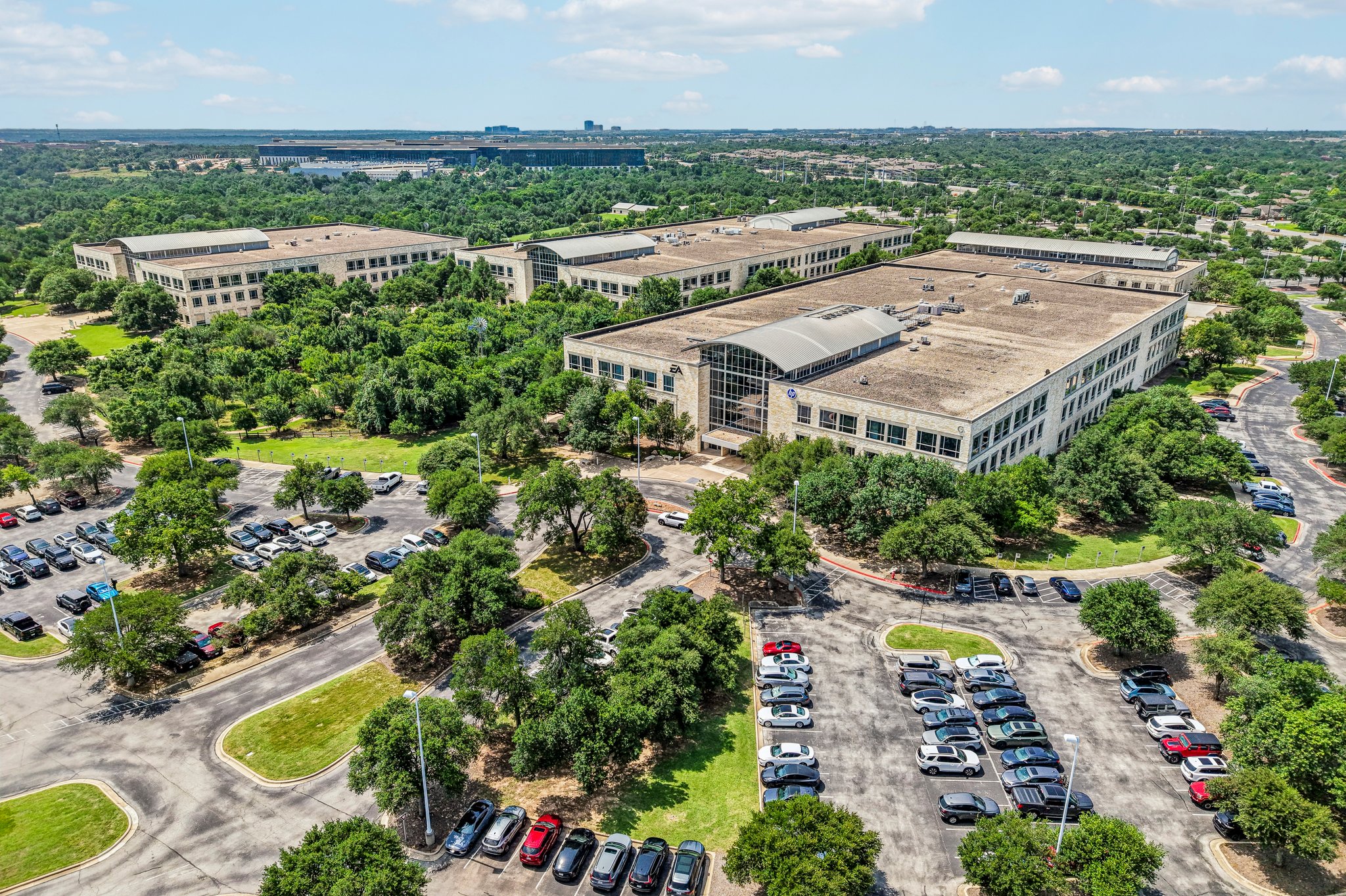 Peabody Dr-S2506-080.jpg