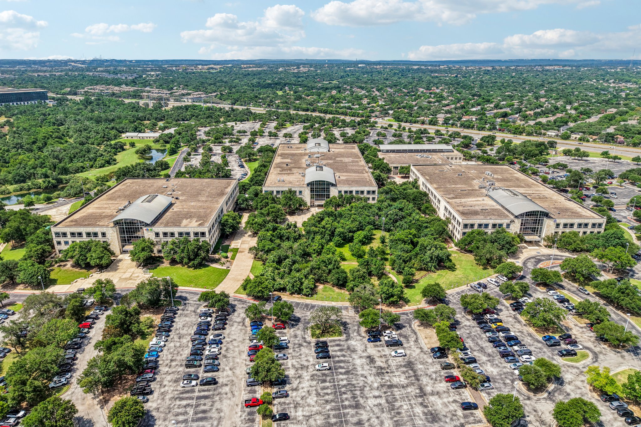 Peabody Dr-S2506-081.jpg